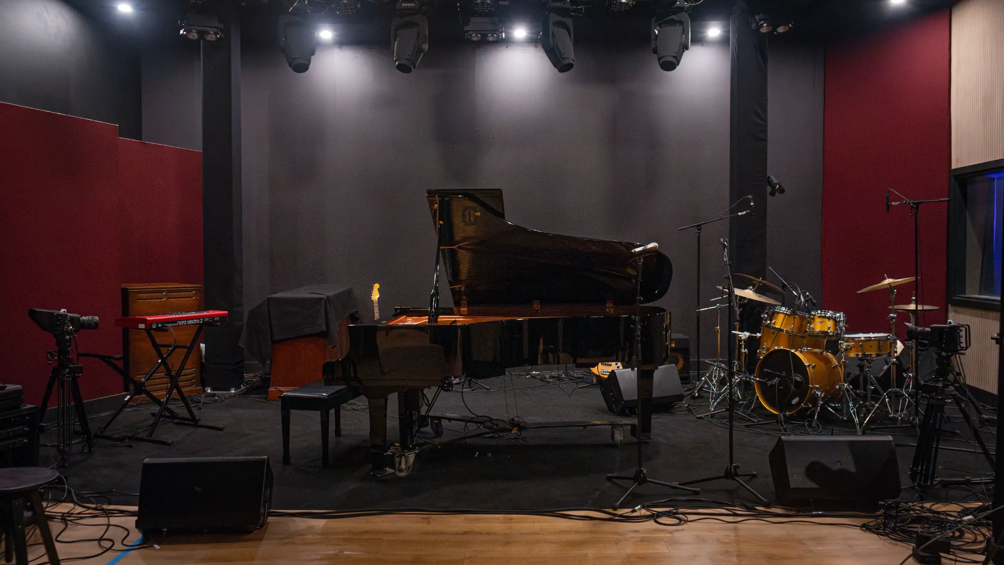 Live Room